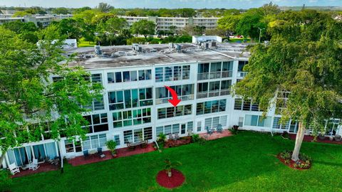 Tiny photo for 2074 Cambridge D, Deerfield Beach, FL 33442 (MLS # B26003796)