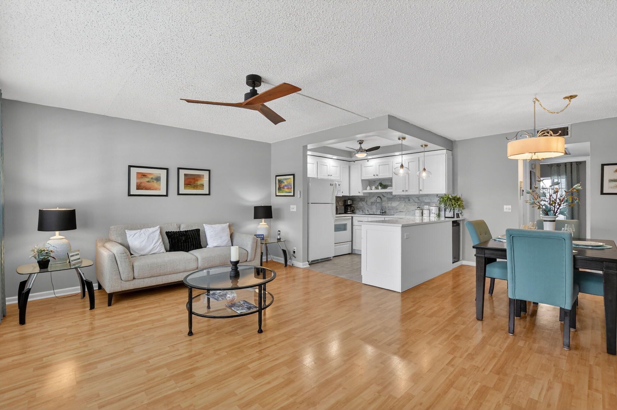 CAMBRIDGE D CONDO - Residential