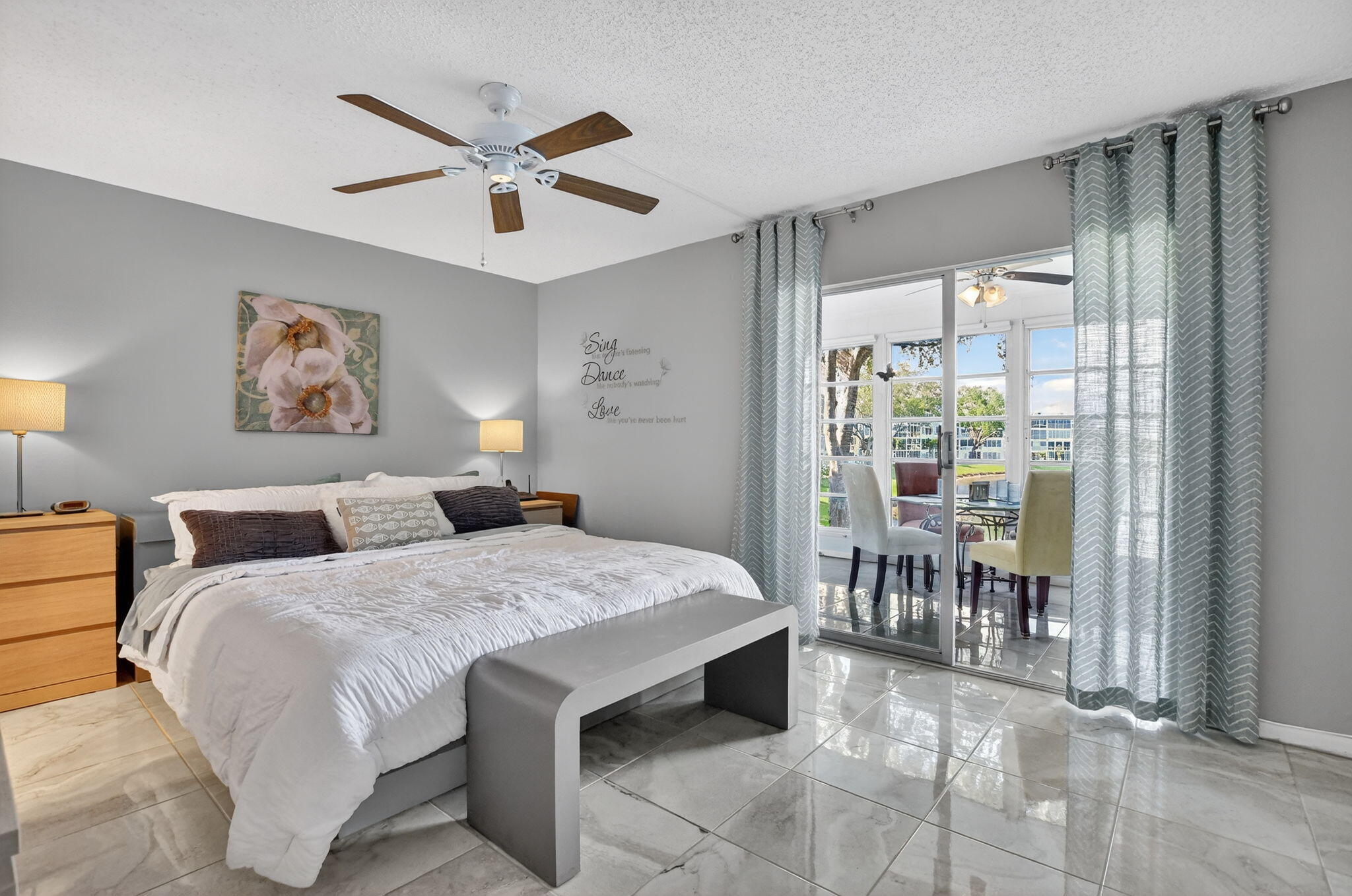 CAMBRIDGE D CONDO - Residential