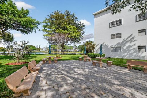 Tiny photo for 2074 Cambridge D, Deerfield Beach, FL 33442 (MLS # B26003796)