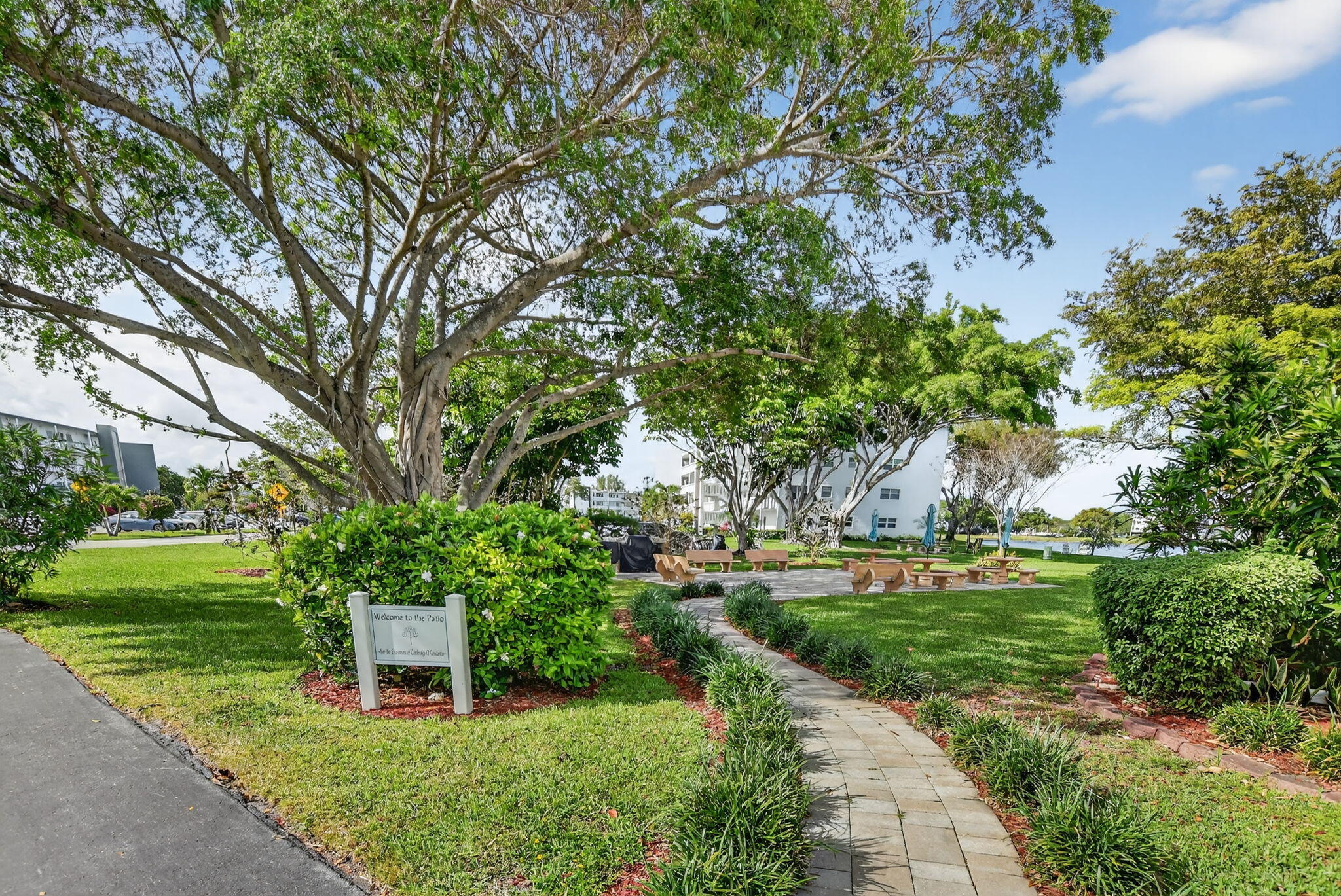 CAMBRIDGE D CONDO - Residential