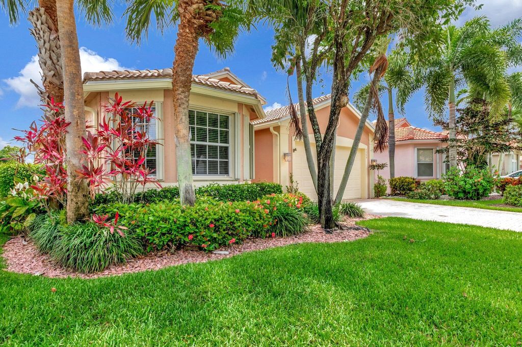 Photo of 7566 Pebble Shores Ter, Lake Worth, FL 33467 (MLS # R11110102)