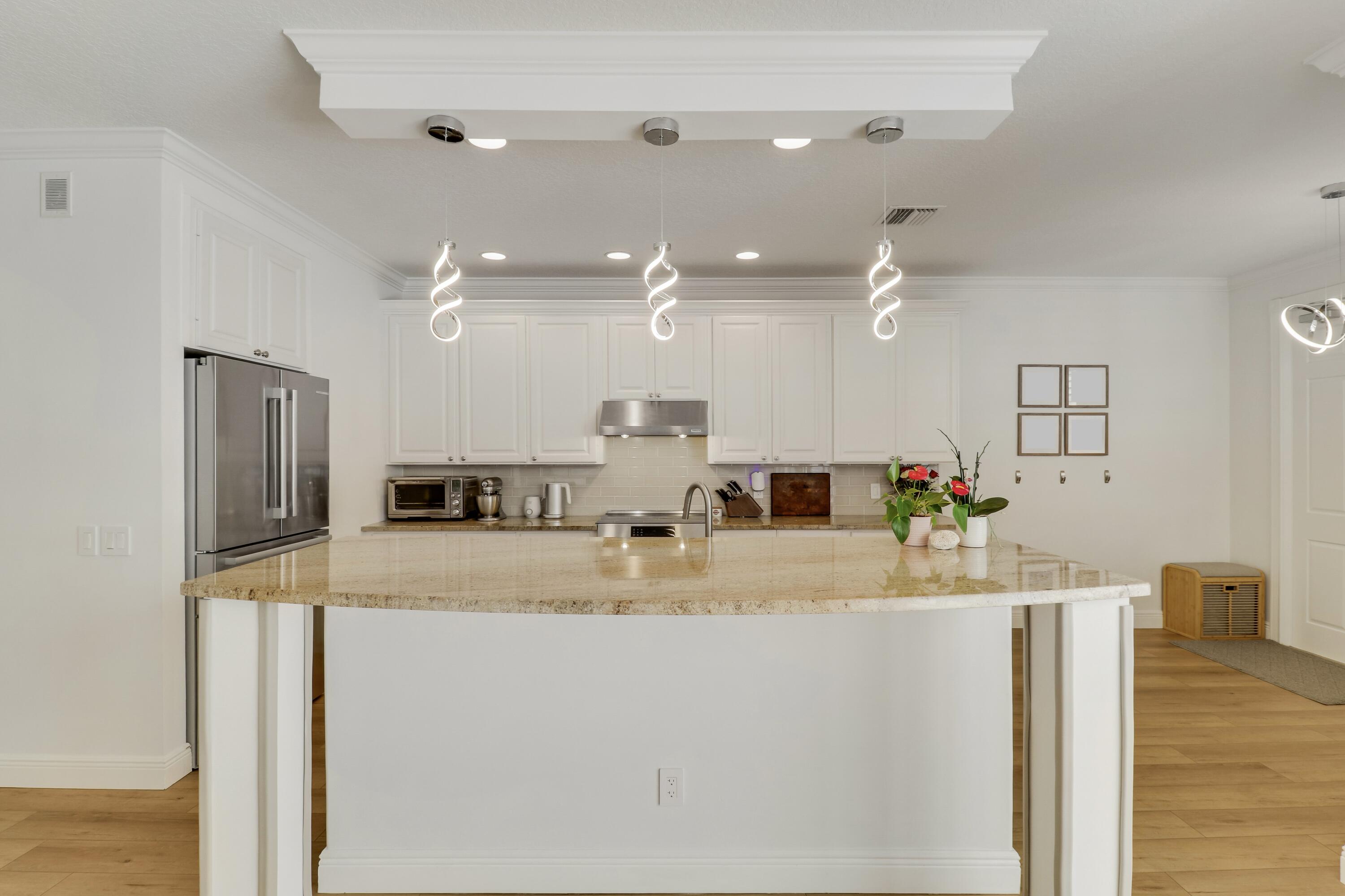 CAMBRIDGE AT ABACOA - Residential