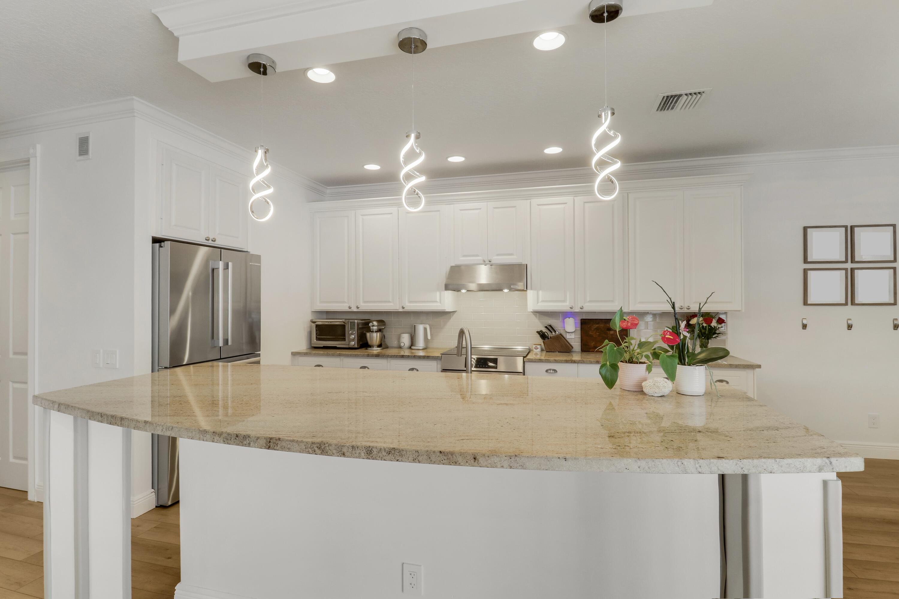 CAMBRIDGE AT ABACOA - Residential