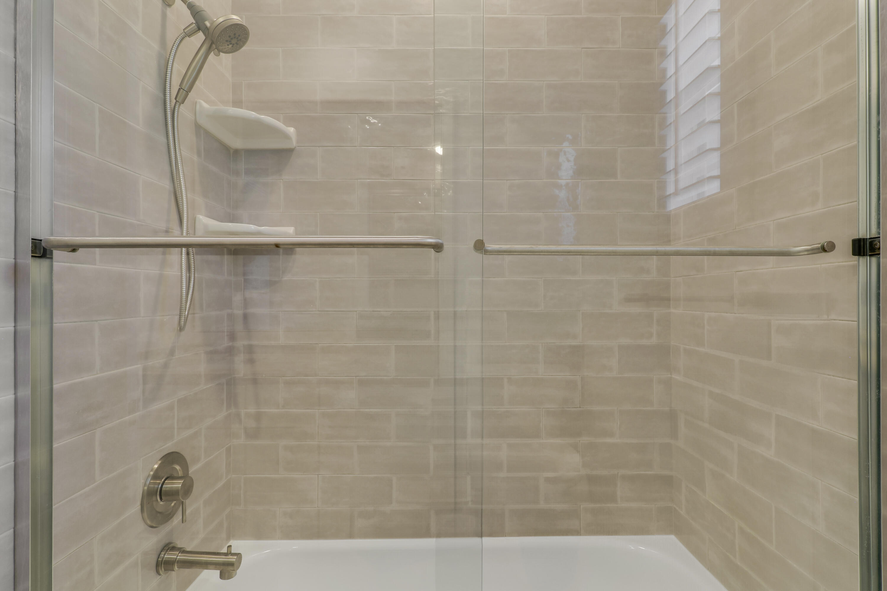 CAMBRIDGE AT ABACOA - Residential