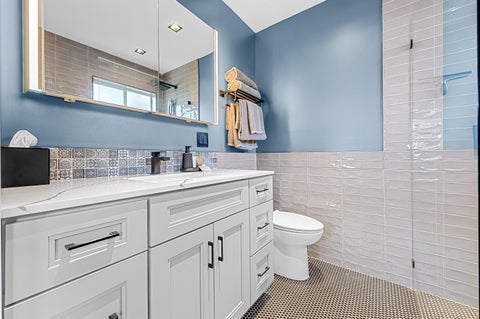 Tiny photo for 4780 NE 7TH Avenue, Oakland Park, FL 33334 (MLS # B26084692)