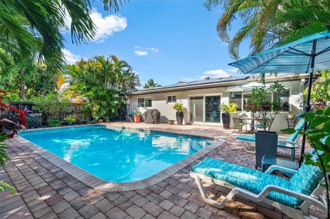 Tiny photo for 4780 NE 7TH Avenue, Oakland Park, FL 33334 (MLS # B26084692)