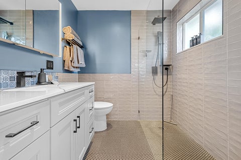 Tiny photo for 4780 NE 7TH Avenue, Oakland Park, FL 33334 (MLS # B26084692)