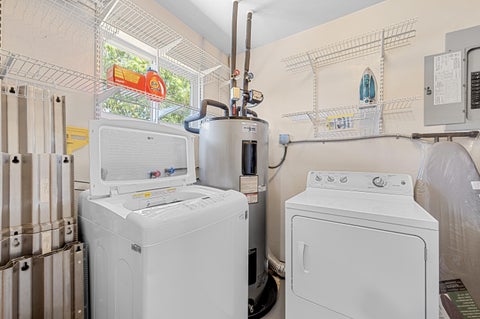 Tiny photo for 4780 NE 7TH Avenue, Oakland Park, FL 33334 (MLS # B26084692)