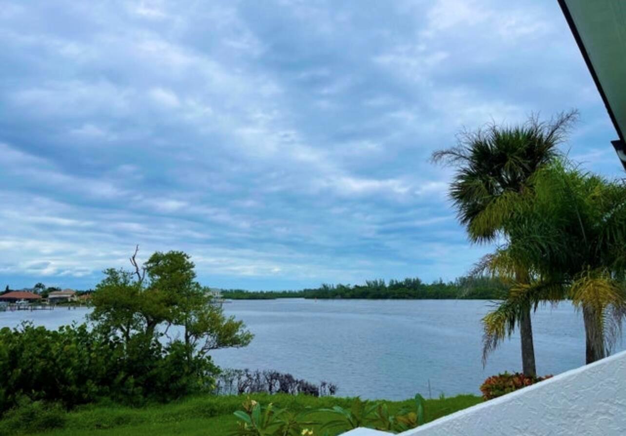 HANSONS LANDING CONDO - Residential Lease