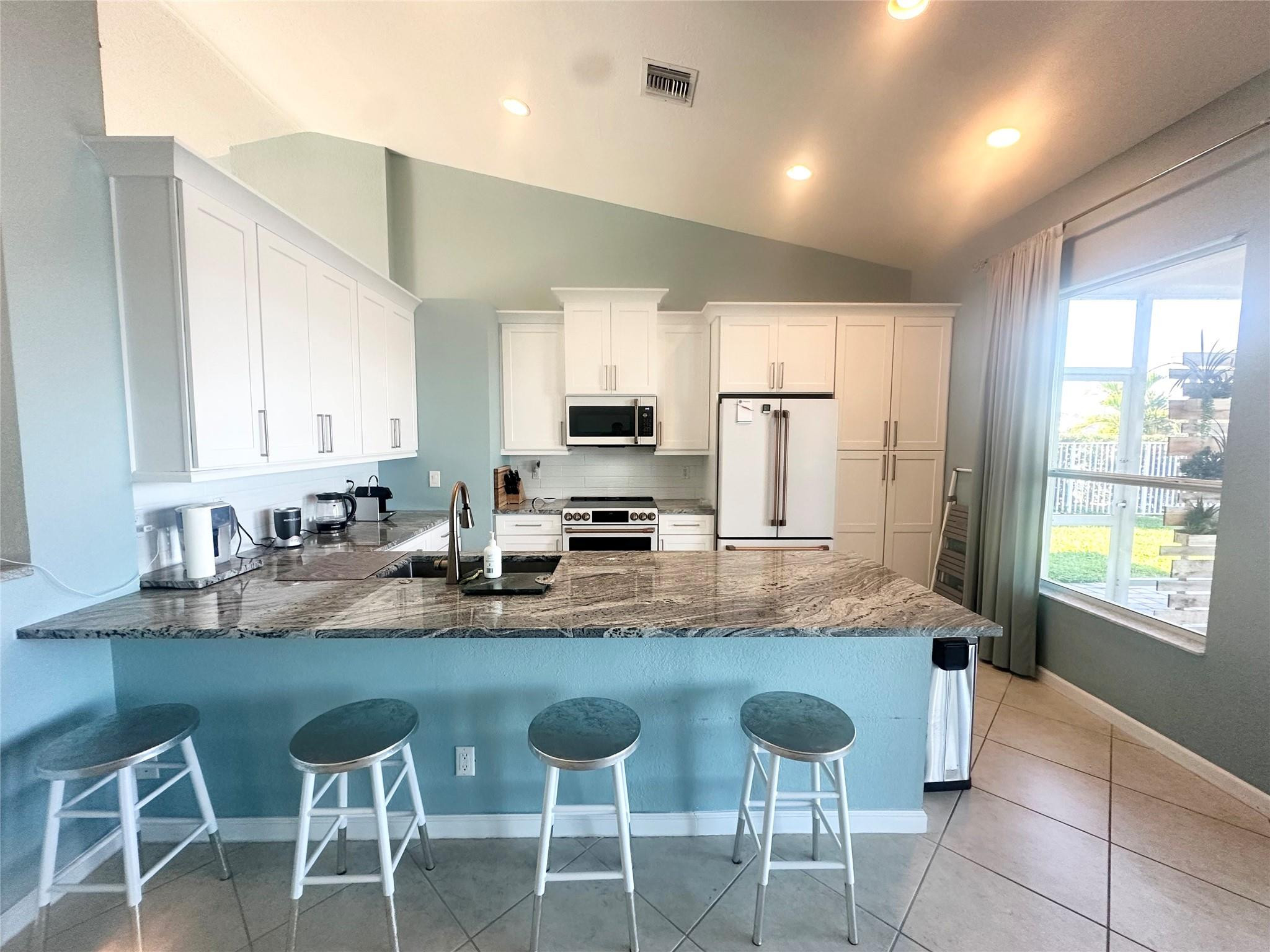Portofino Shores - Residential Lease