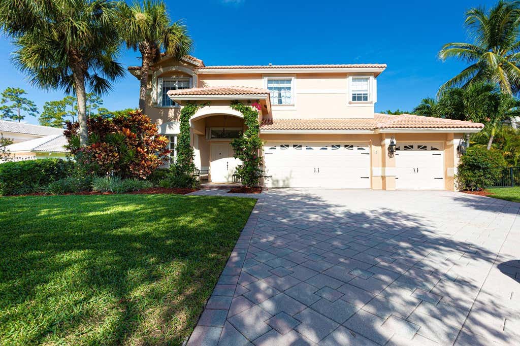 Photo of 621 Cypress Crossing, Wellington, FL 33414 (MLS # R11115476)