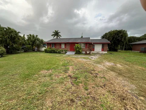 749 S Main Street, Belle Glade, FL MLS: R11061092