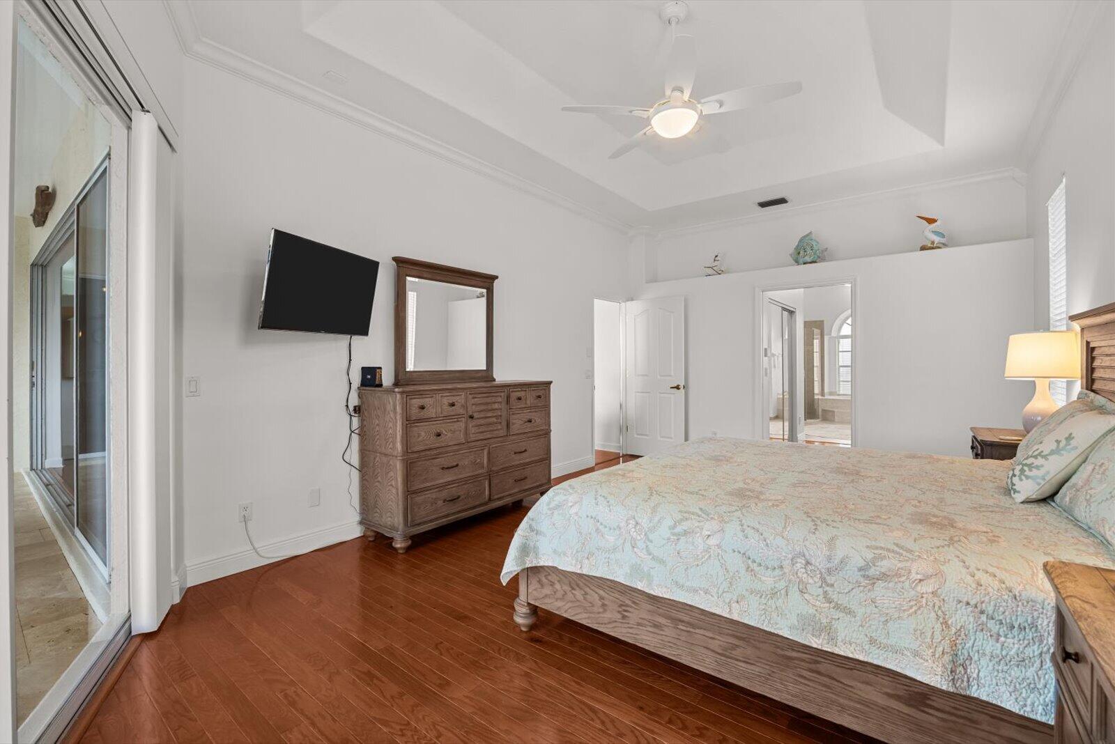 SOUTH RIVER SHORES - Residential