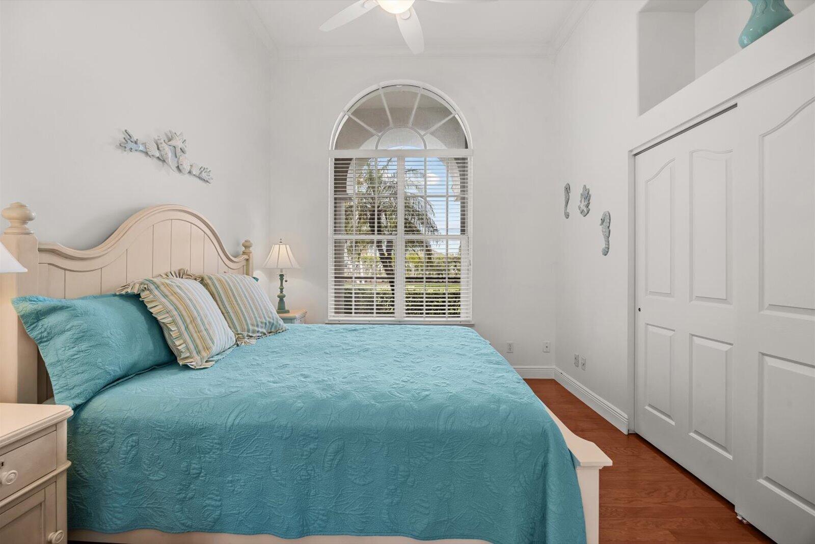 SOUTH RIVER SHORES - Residential