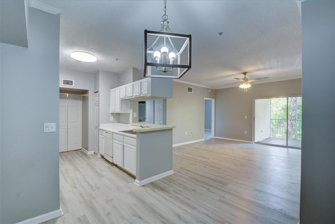 The Palms Point Condo - Residential Lease