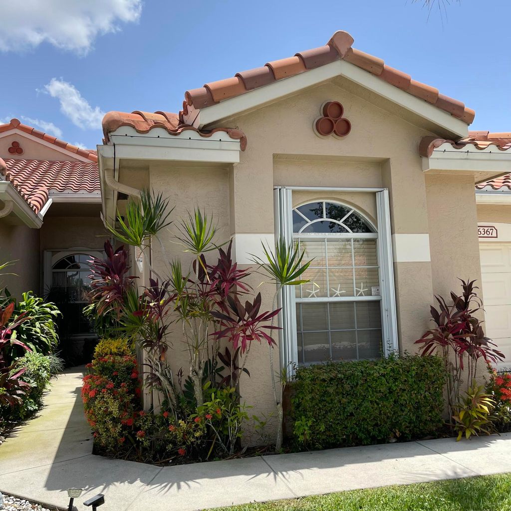 Photo of 6367 Long Key Lane, Boynton Beach, FL 33472 (MLS # R11167182)