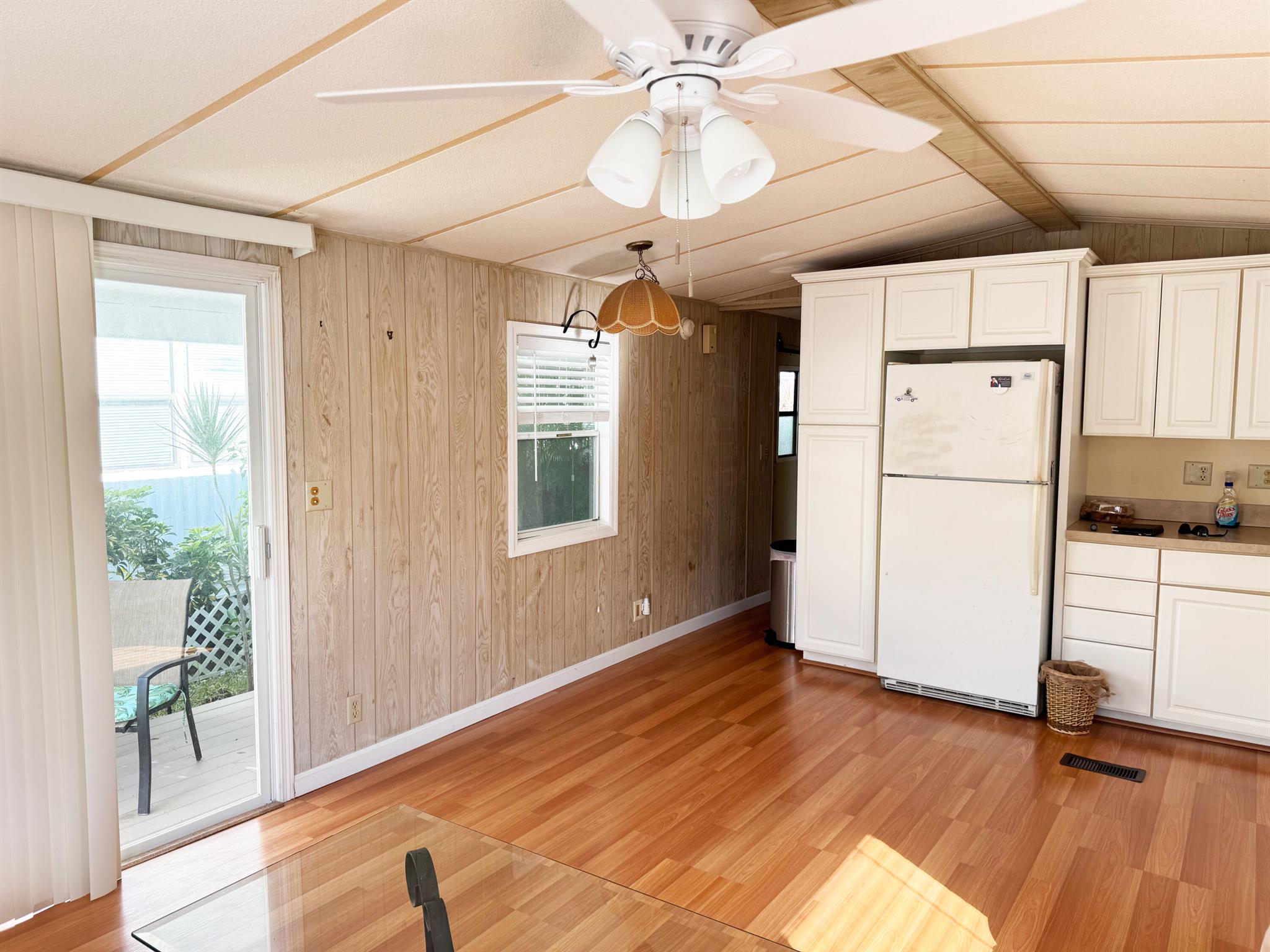 BRINY BREEZES INC - Residential