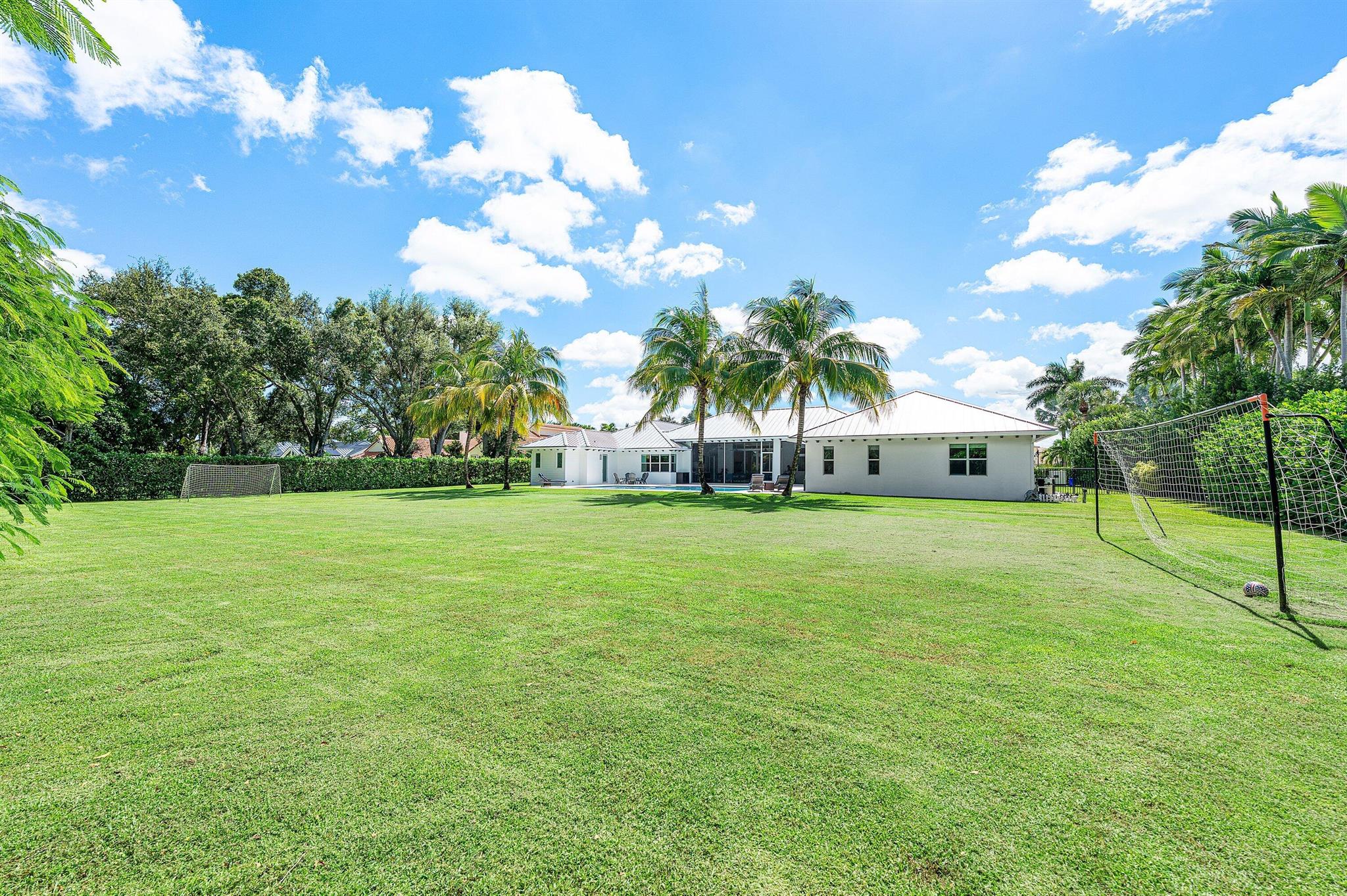 FIELDBROOK - Residential