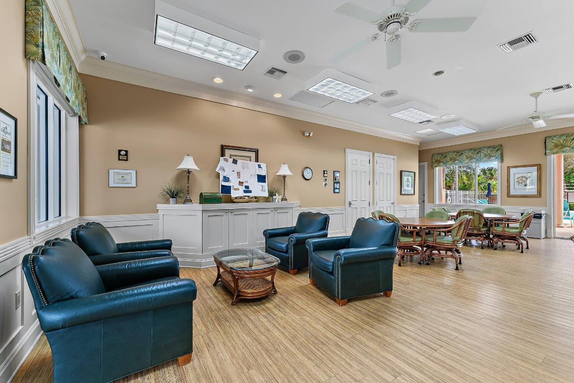 THE RETREAT - Residential