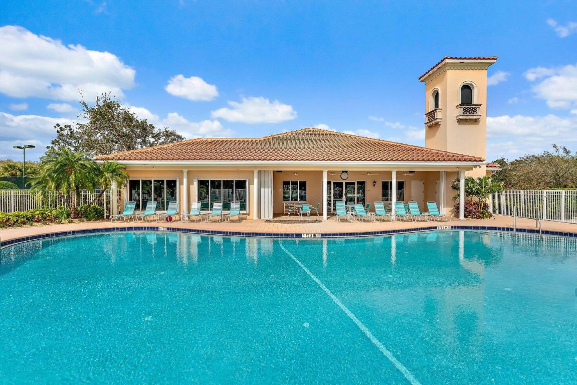 THE RETREAT - Residential