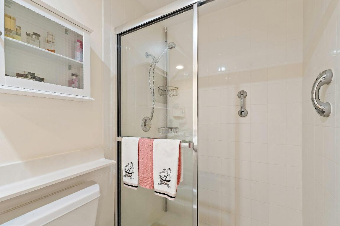 THE RETREAT - Residential