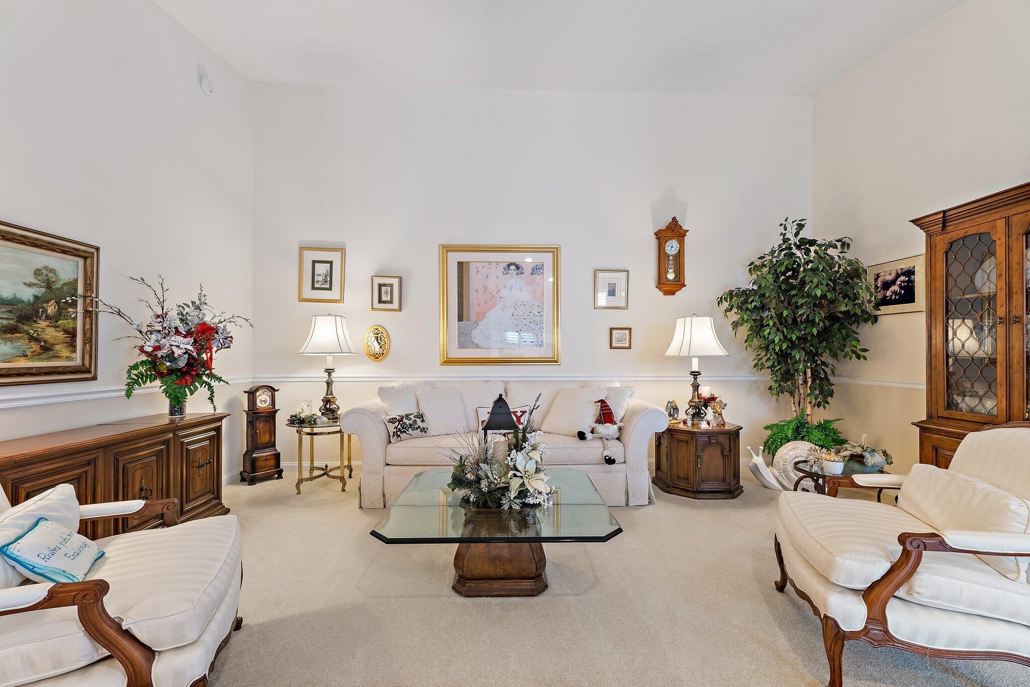 THE RETREAT - Residential