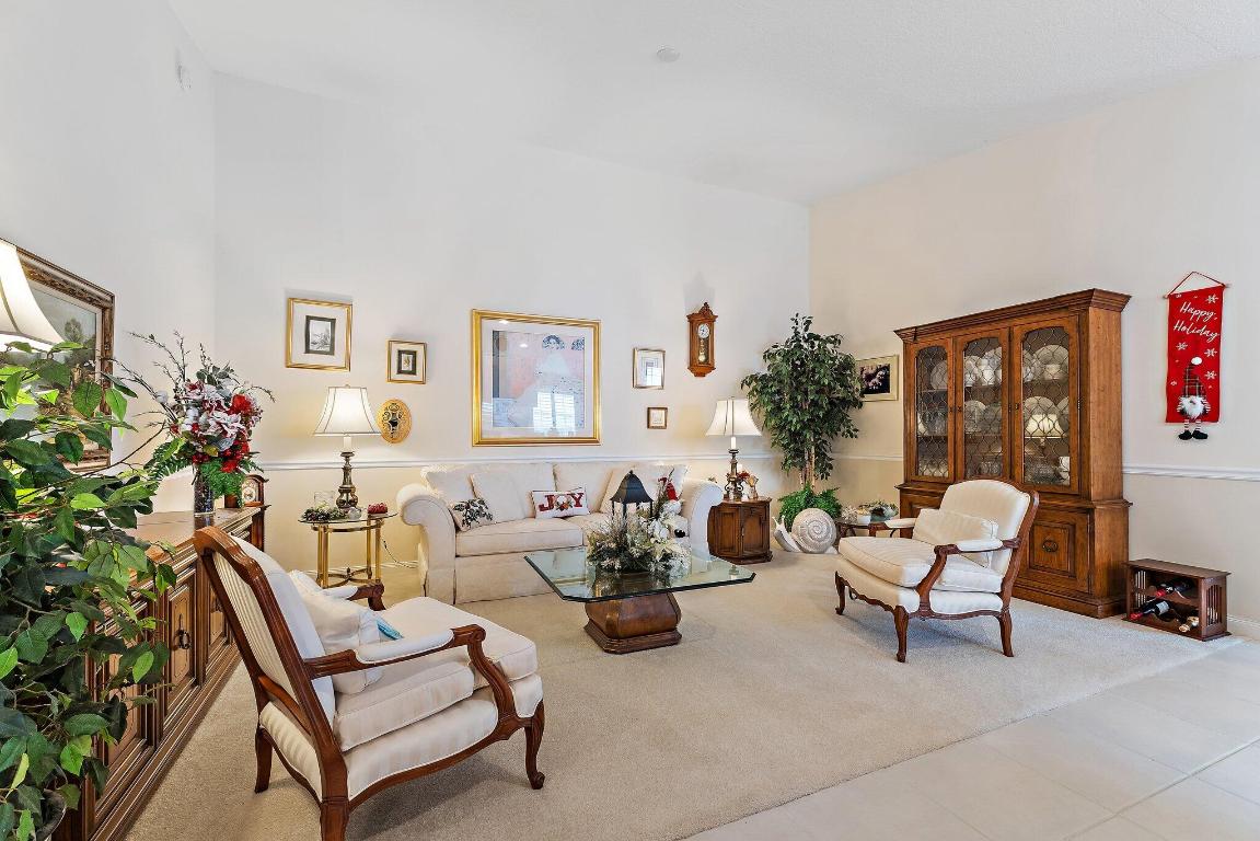 THE RETREAT - Residential