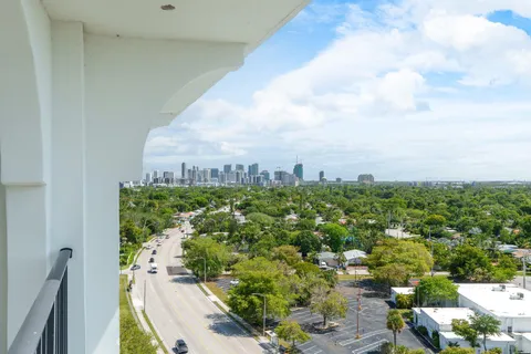 1800 N Andrews Ave Unit PHG, Fort Lauderdale, FL MLS: F10502558