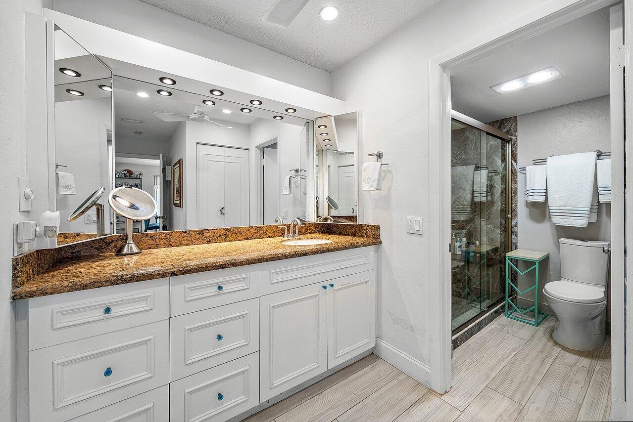 GREENS OF BOCA LAGO CONDO - Residential