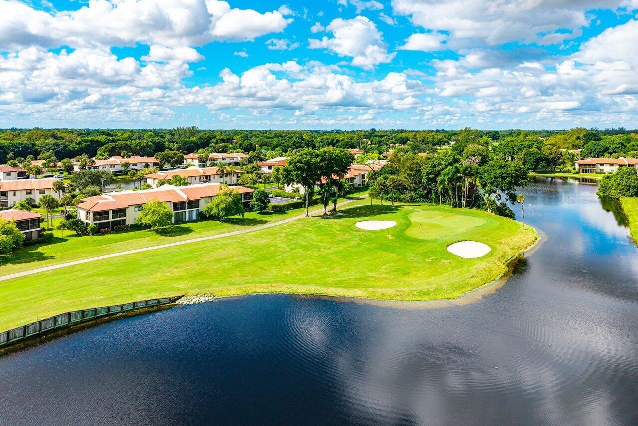GREENS OF BOCA LAGO CONDO - Residential