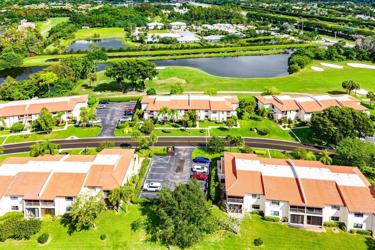 GREENS OF BOCA LAGO CONDO - Residential