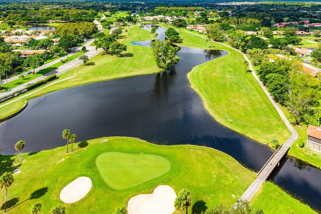 GREENS OF BOCA LAGO CONDO - Residential
