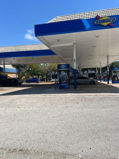 1009 N State 7 Road West Palm Beach FL 33411