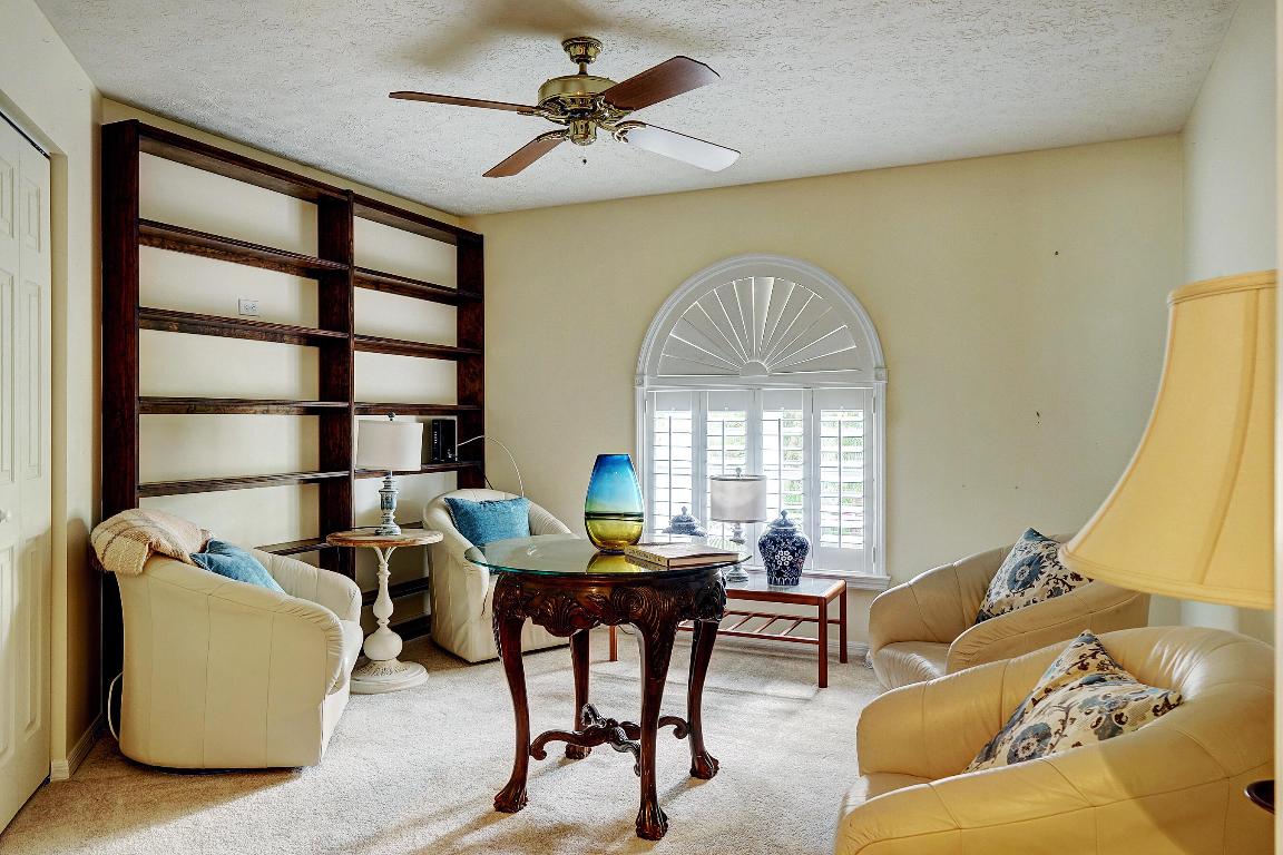 RIVERS EDGE - Residential