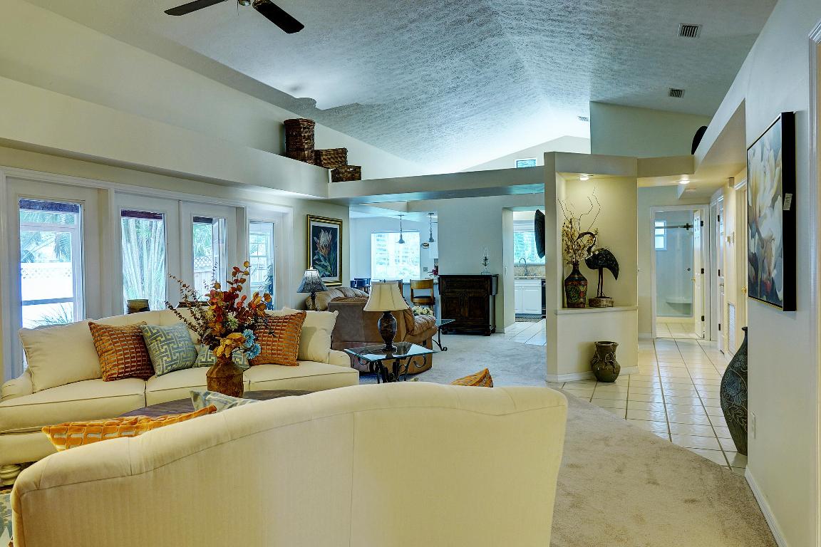 RIVERS EDGE - Residential