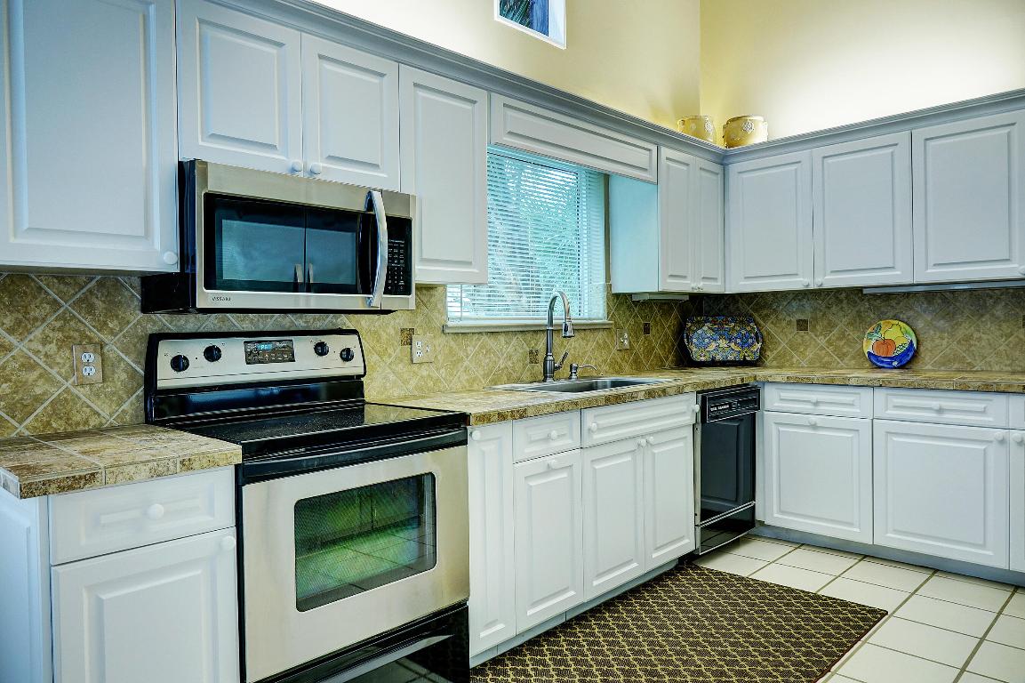 RIVERS EDGE - Residential