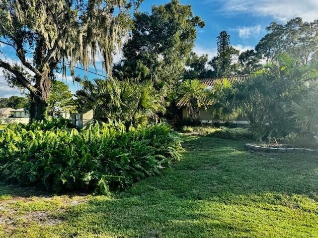 RIVERS EDGE - Residential