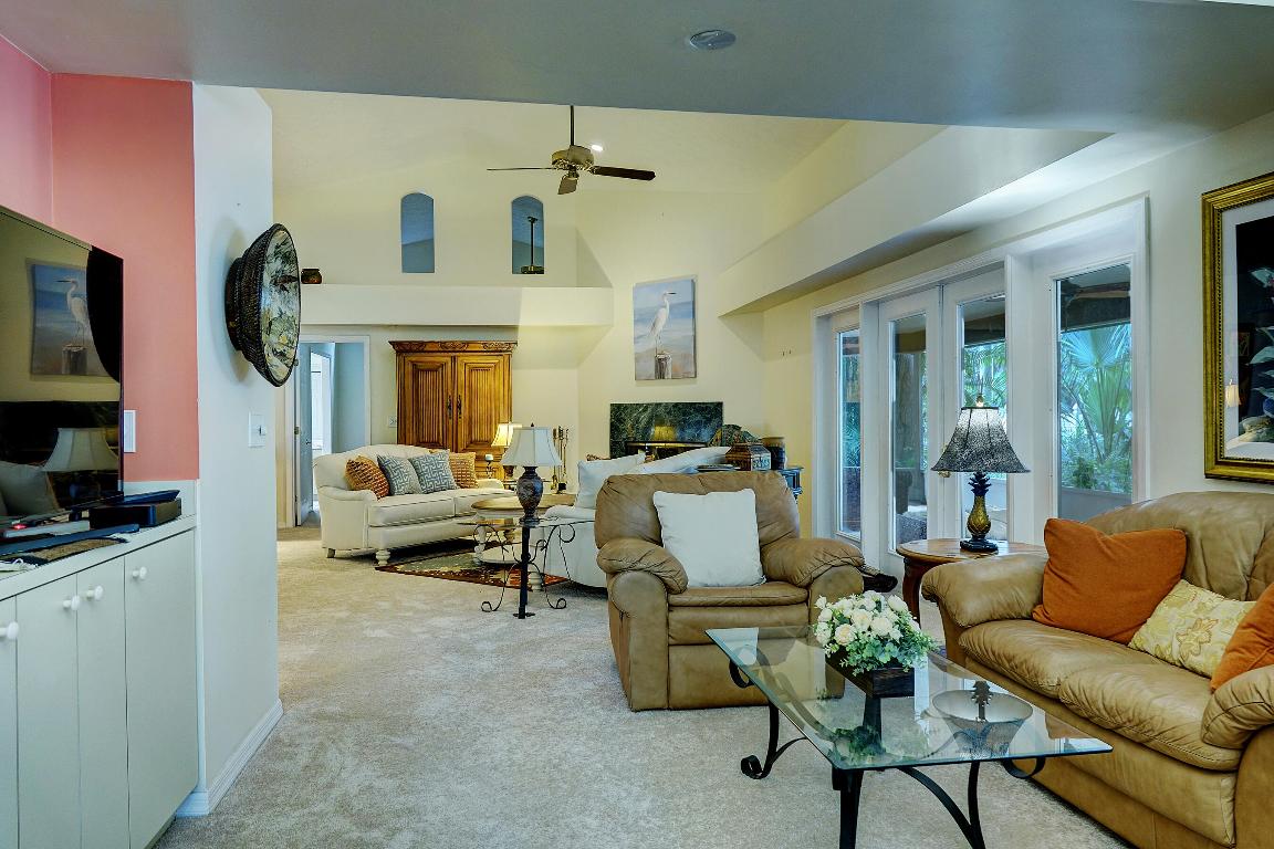 RIVERS EDGE - Residential