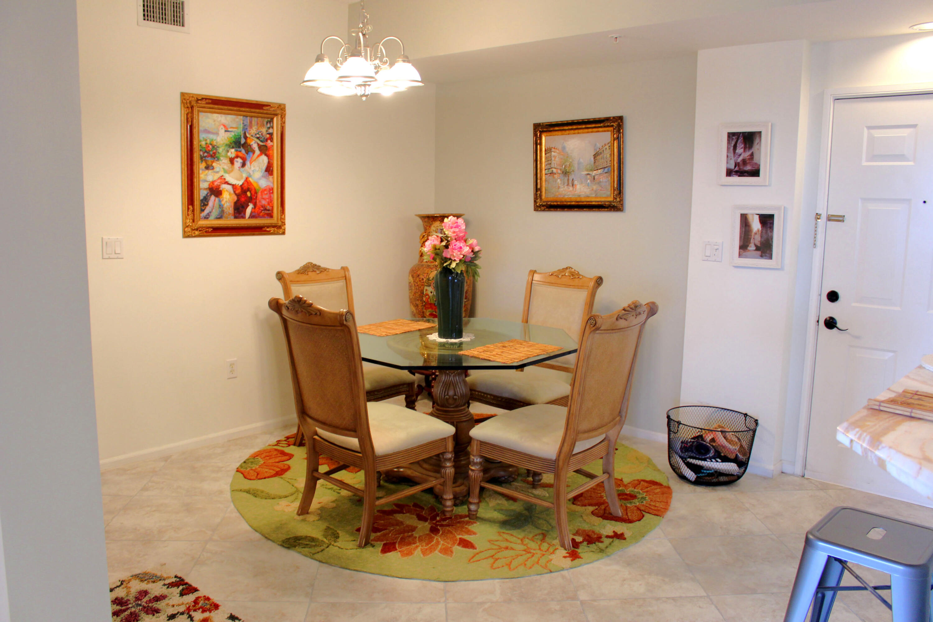 HYPOLUXOS MARINERS CAY CONDO - Residential