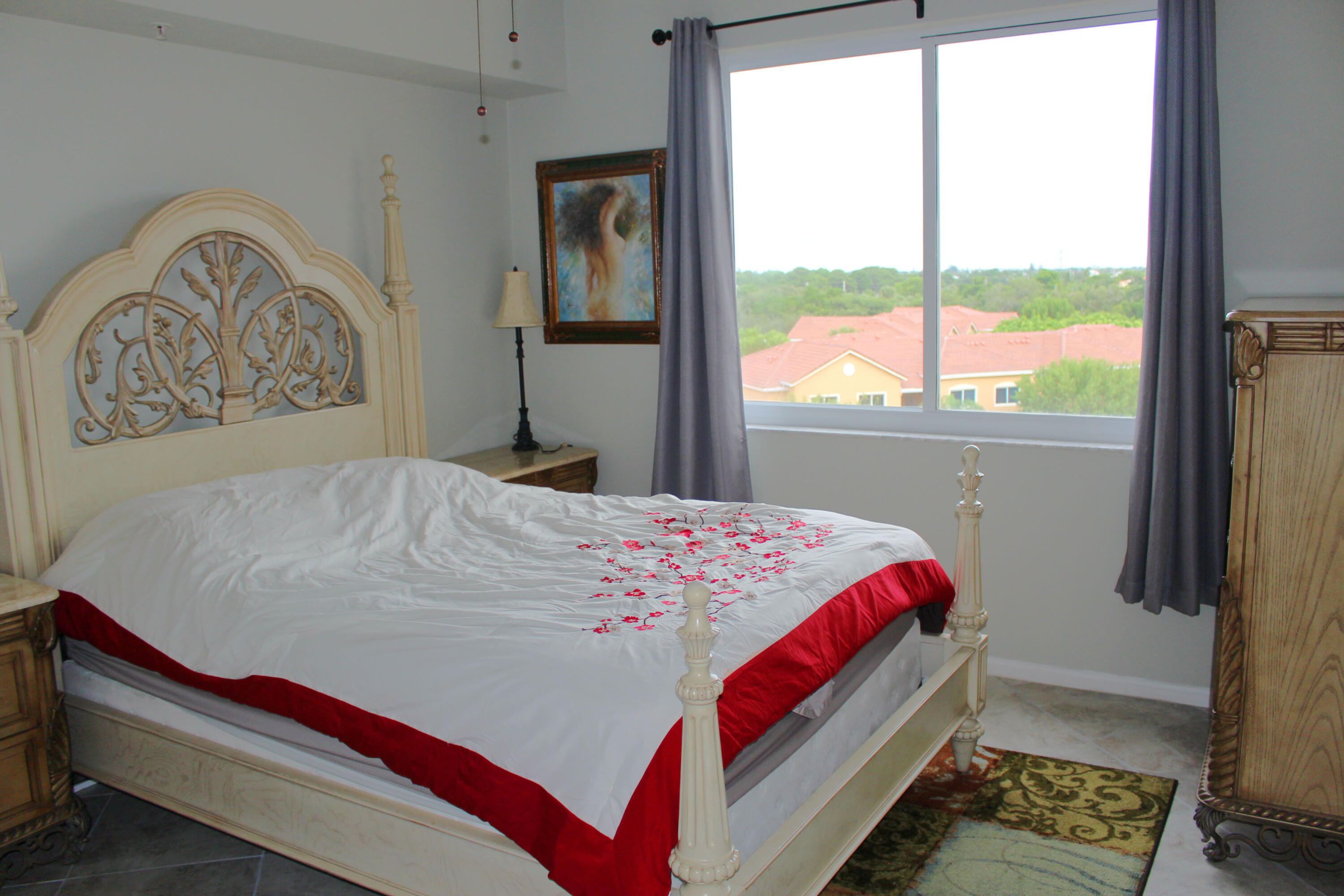 HYPOLUXOS MARINERS CAY CONDO - Residential