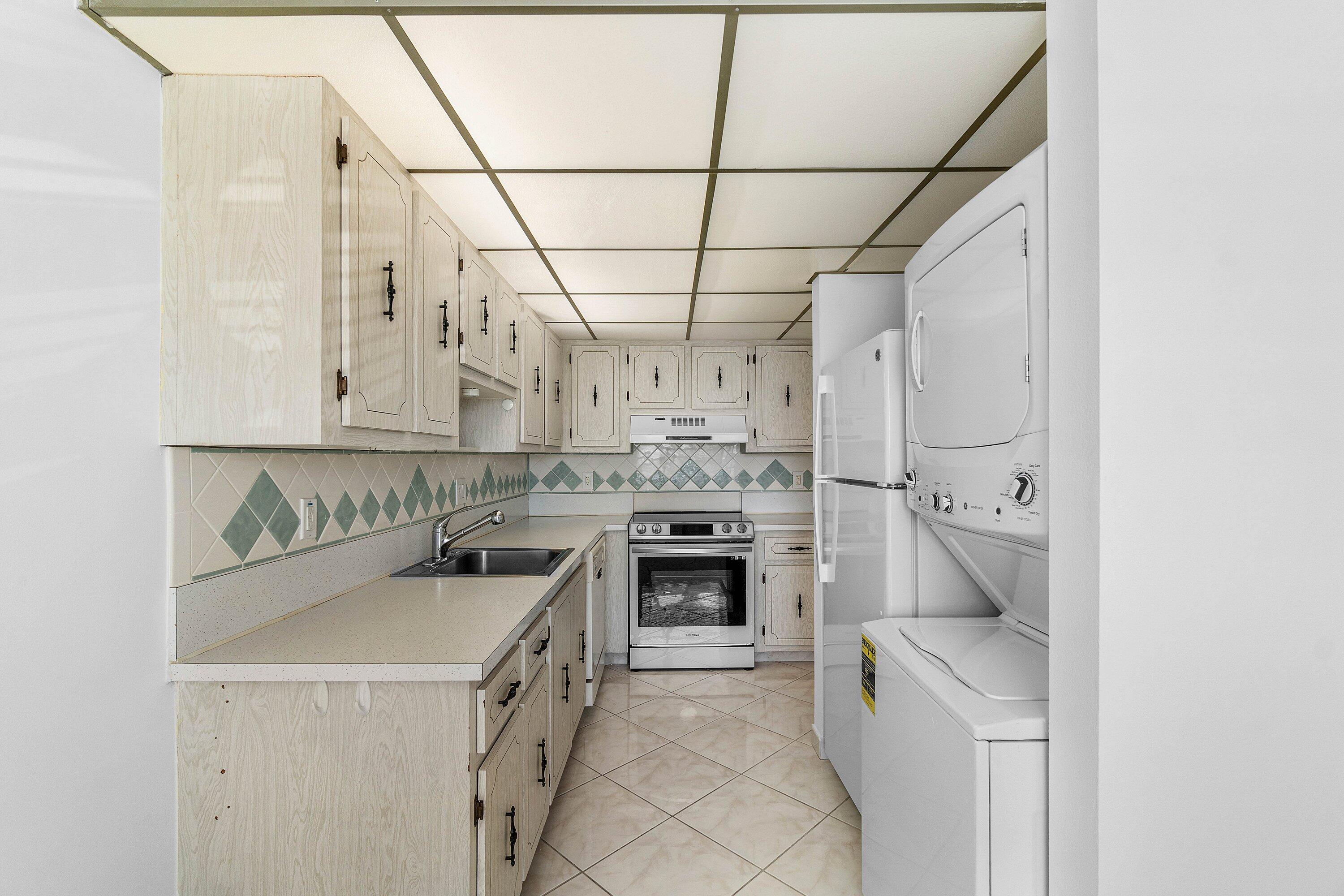 PINES OF DELRAY CONDO ONE,TWO AND THREE - Residential