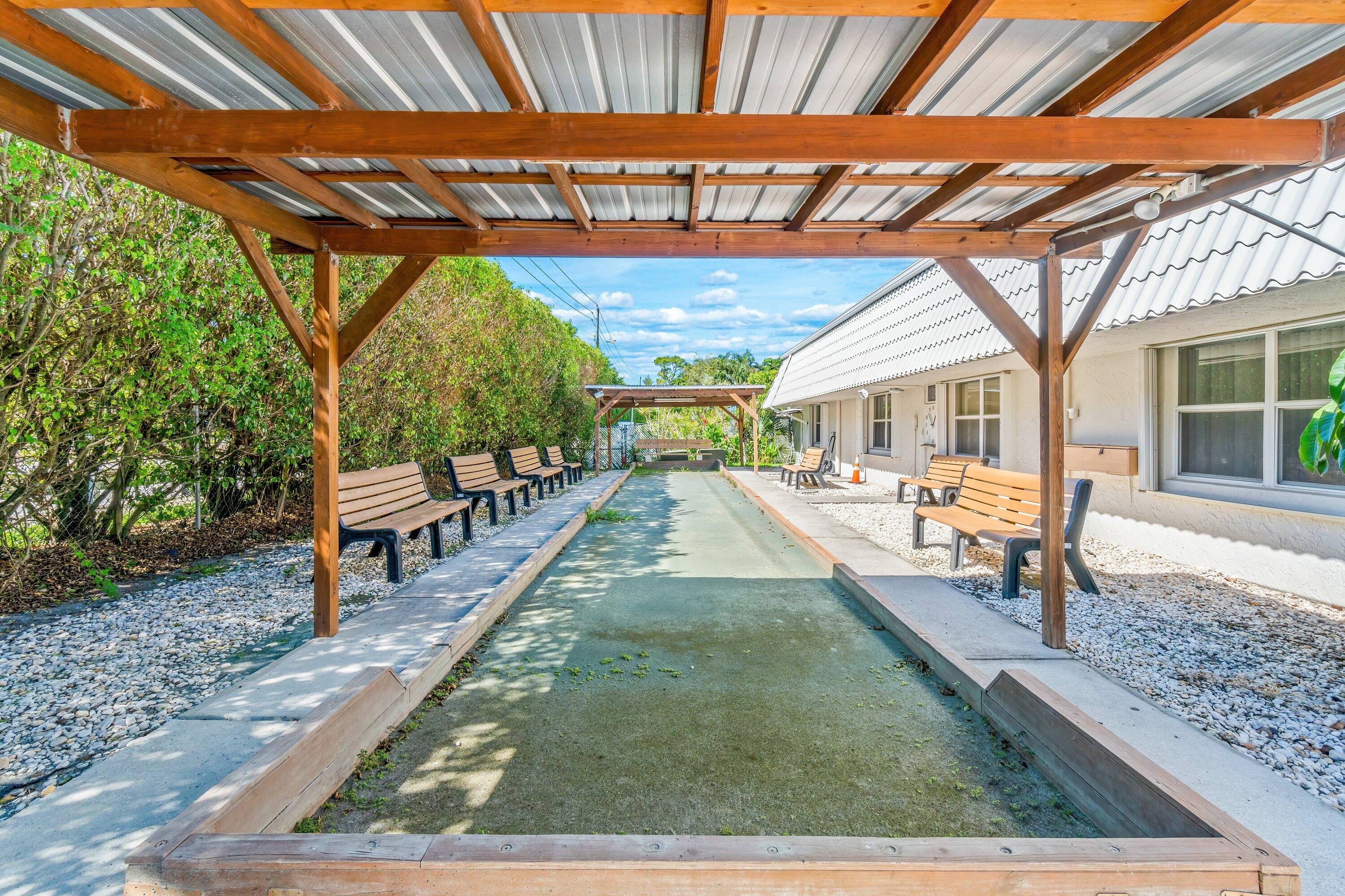 PINES OF DELRAY CONDO ONE,TWO AND THREE - Residential