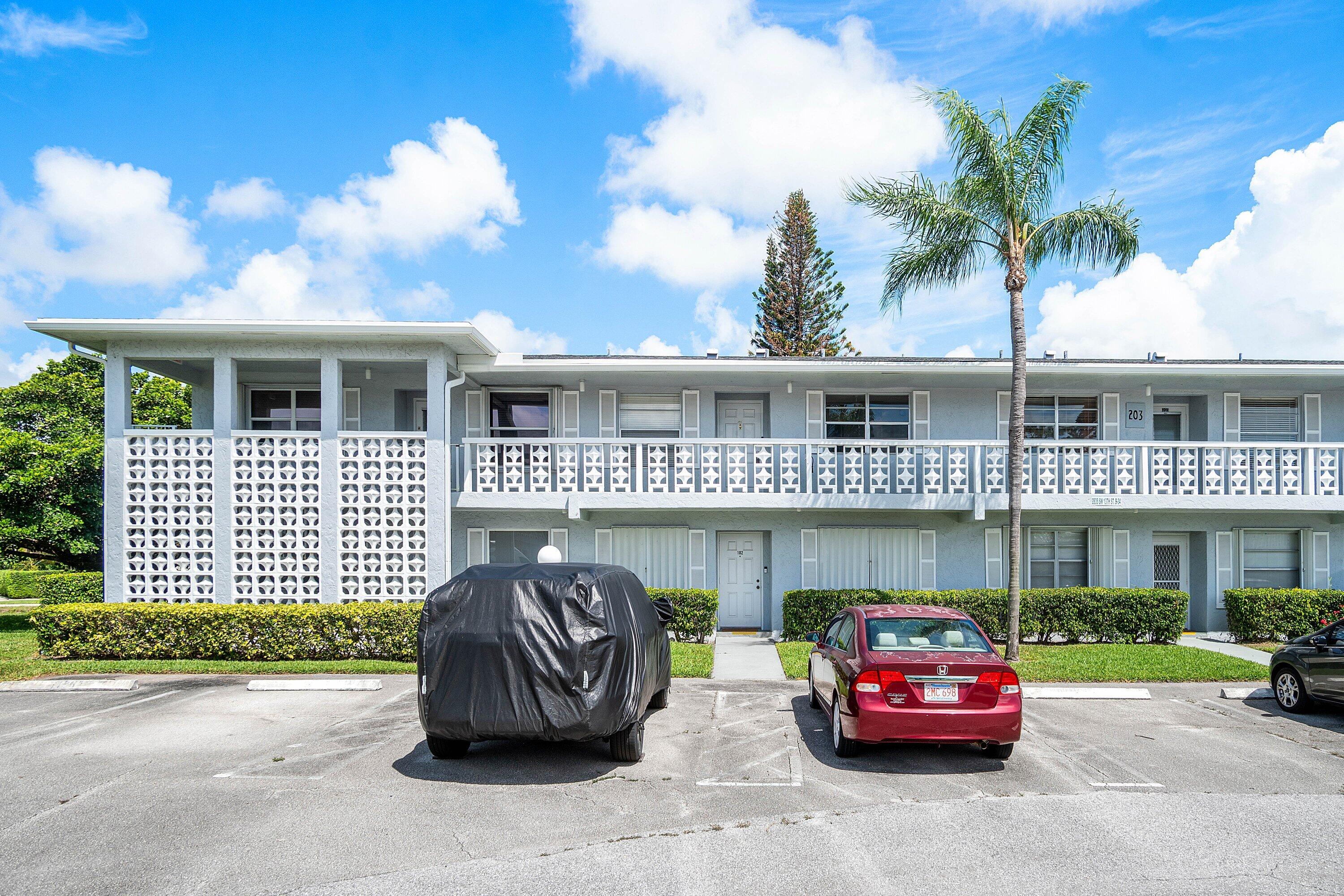 2835 SW 13th Street 202