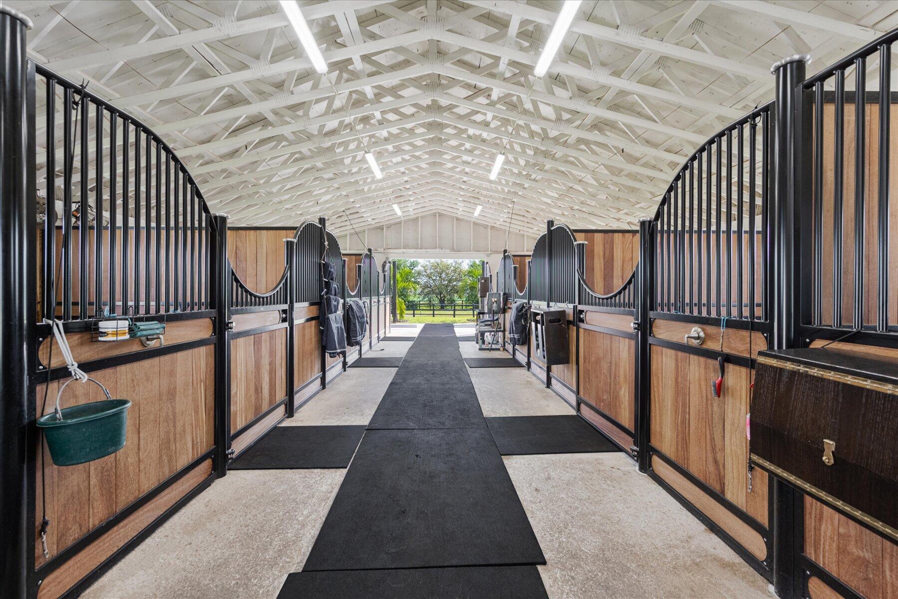 SADDLE TRAIL PARK OF WELL - Residential Lease