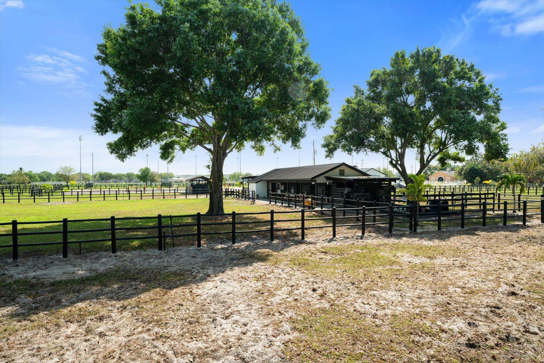 SADDLE TRAIL PARK OF WELL - Residential Lease