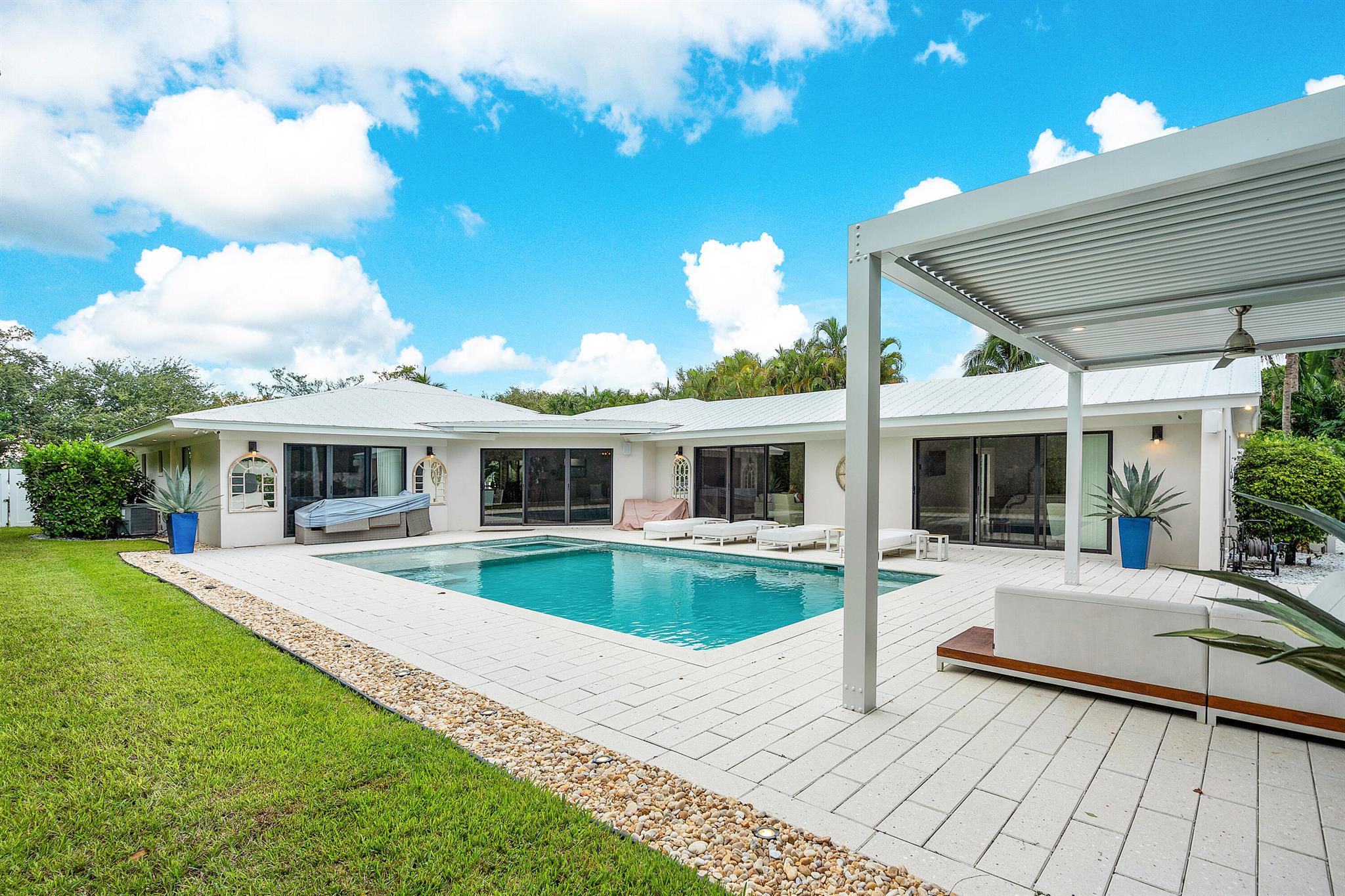 LAKE IDA GARDENS AMENDED - Residential Lease