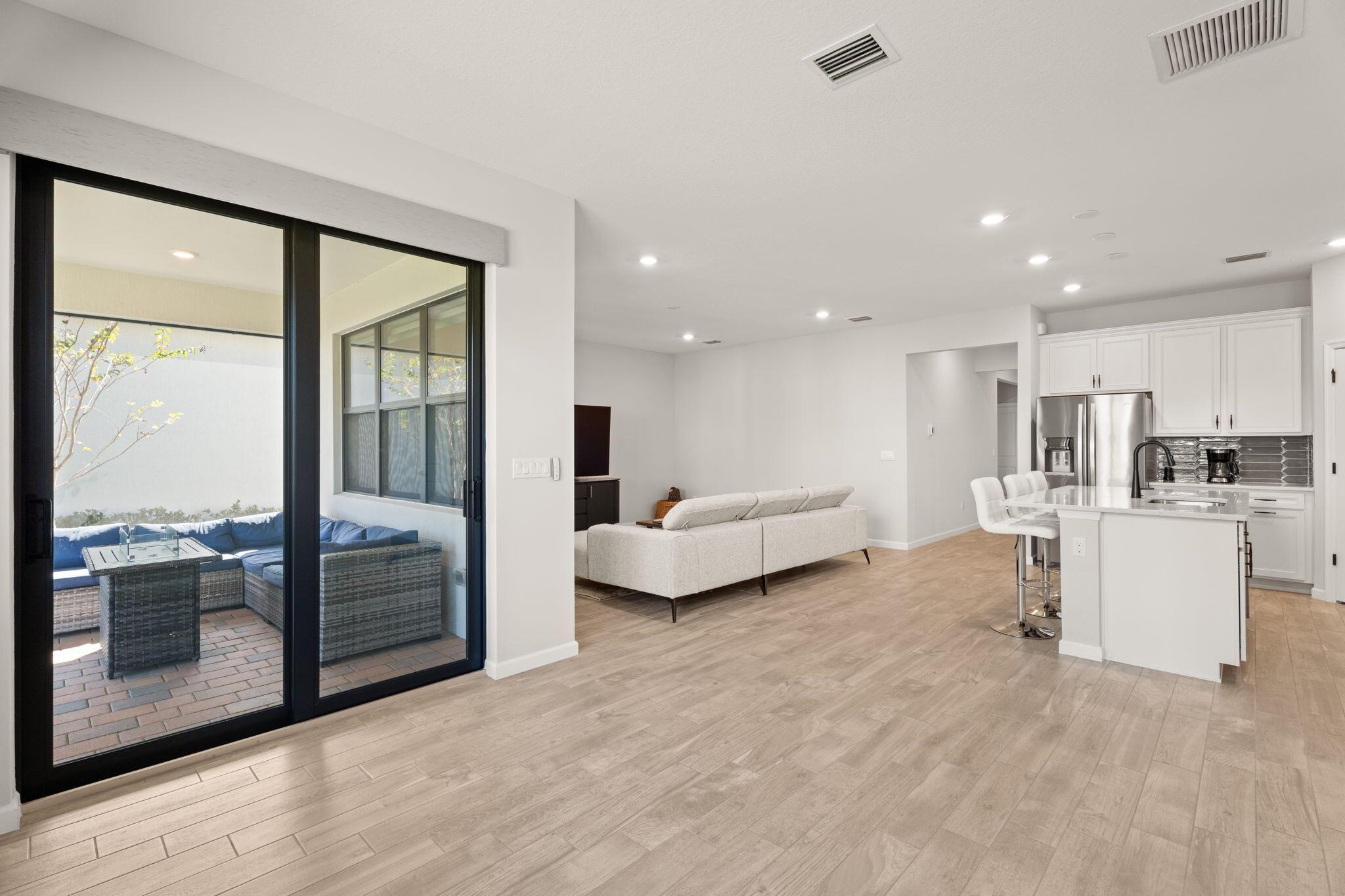 METES AND BOUNDS - Residential