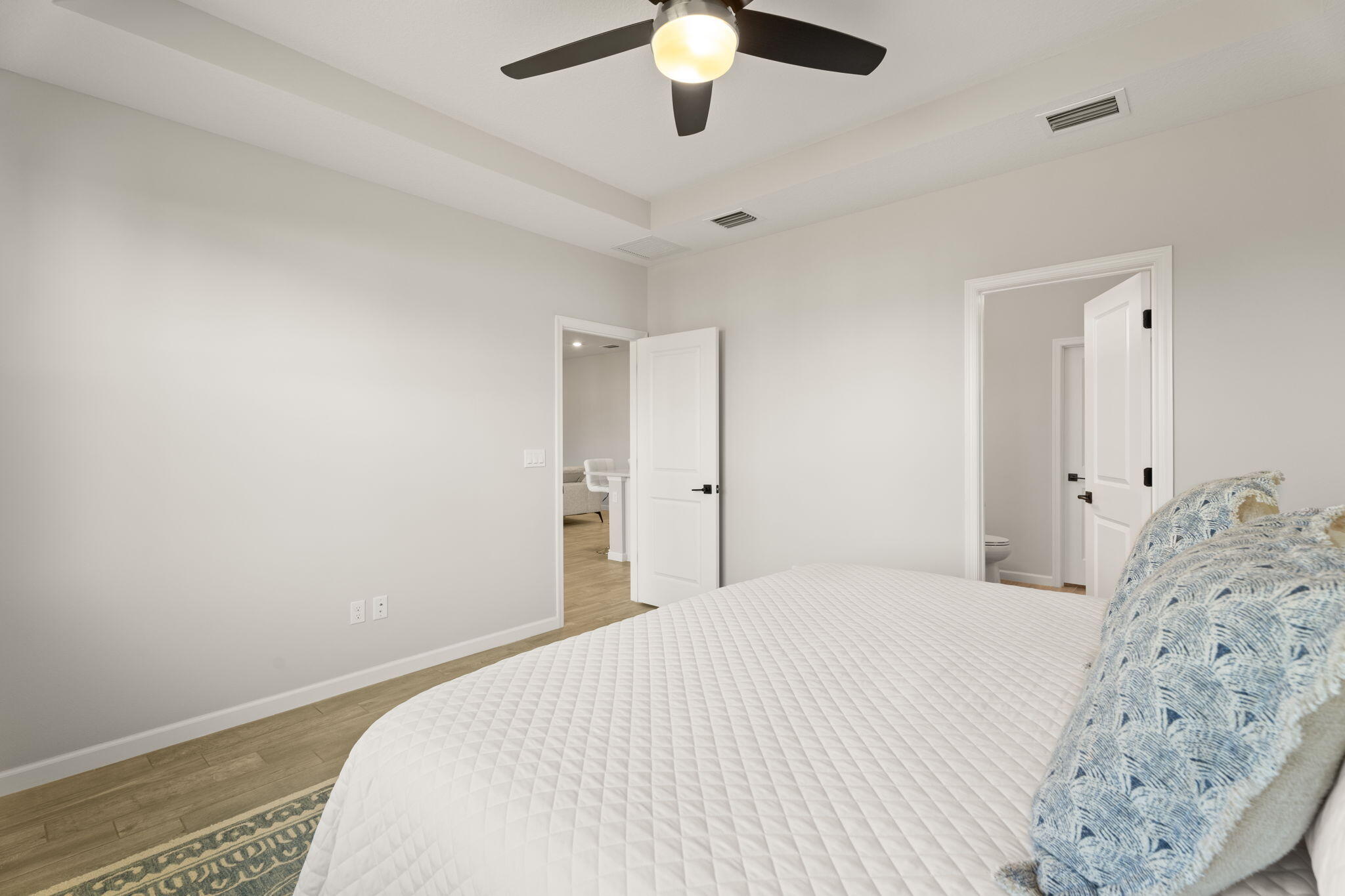 METES AND BOUNDS - Residential