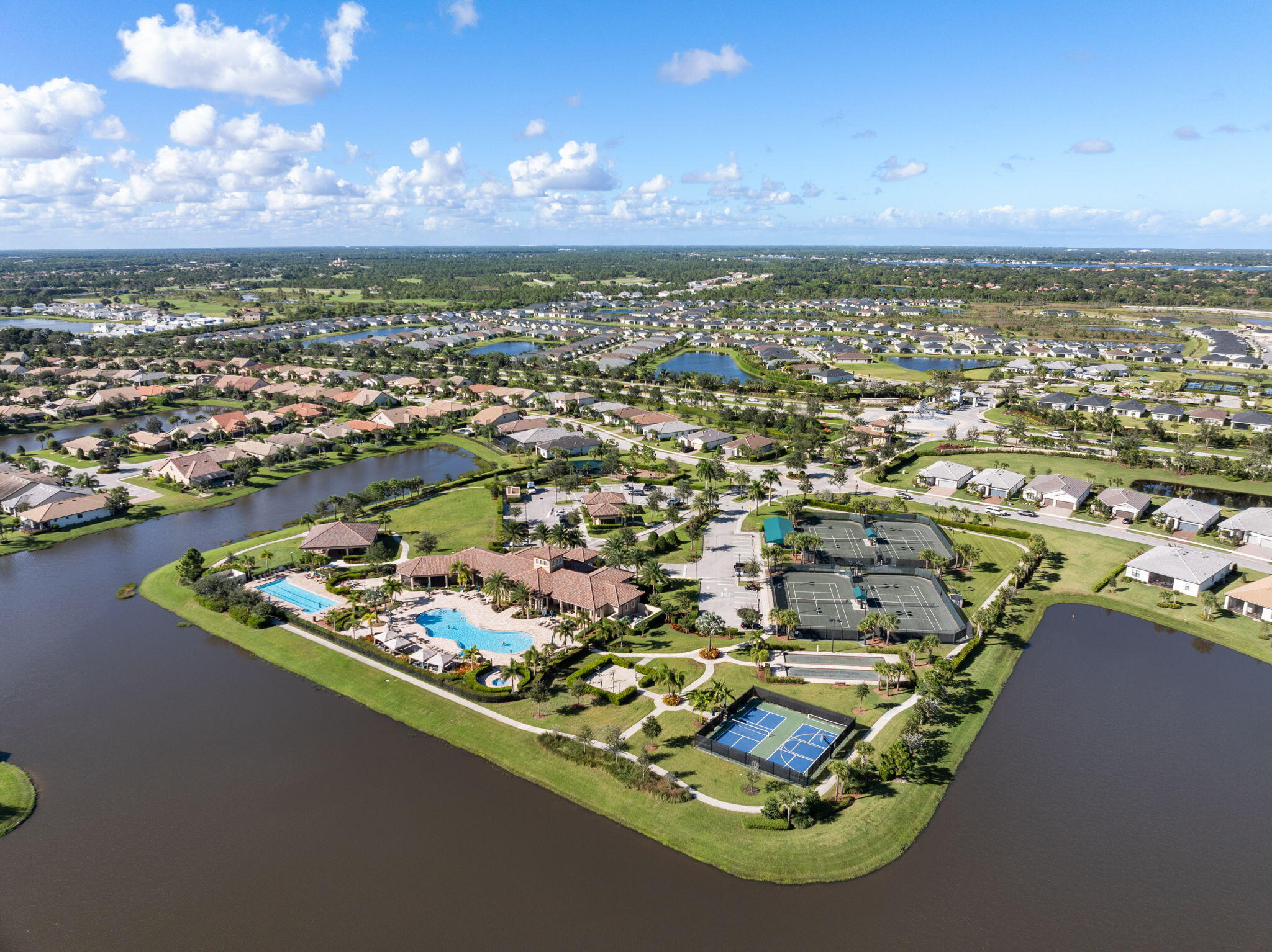 METES AND BOUNDS - Residential